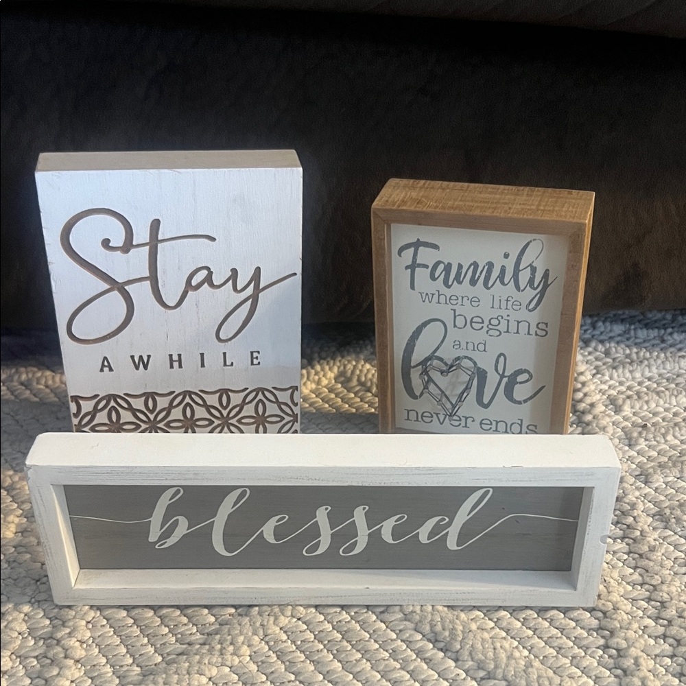 Decorative Wooden Sign Set - Blessed, Stay Awhile, Family